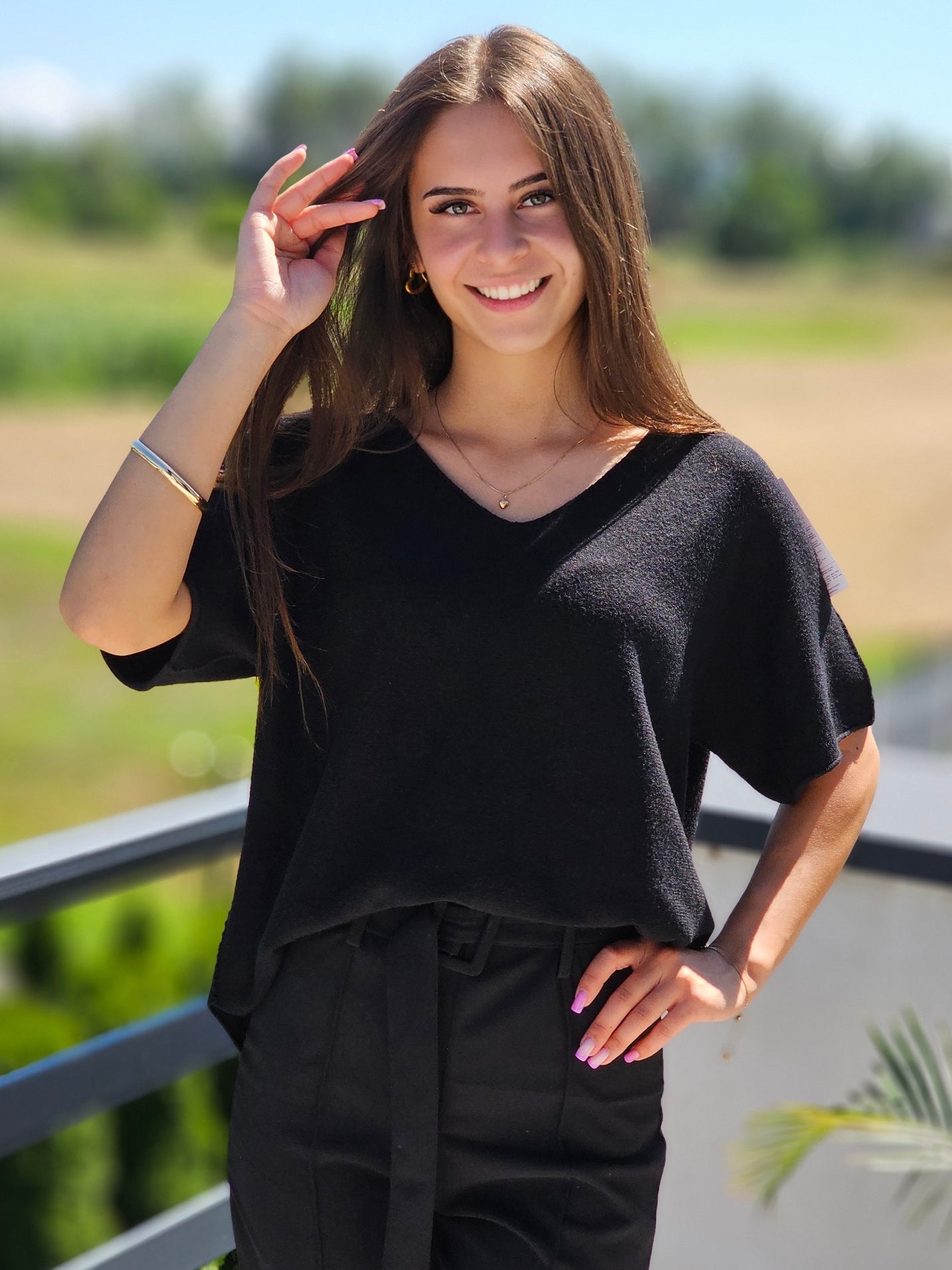 Sweterek basic z krótkim rękawem – różne kolory