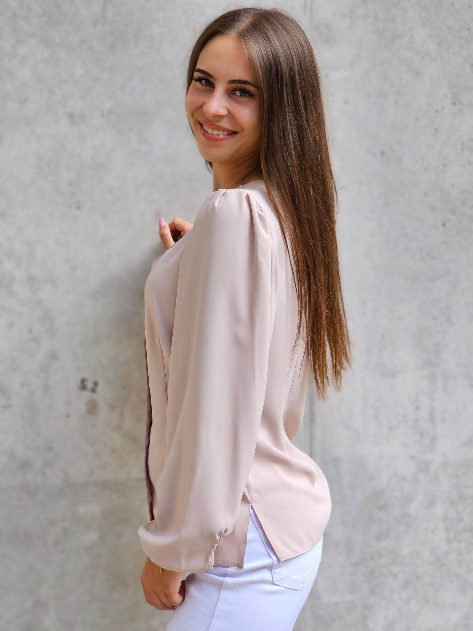 Elegancka koszula z guzikami