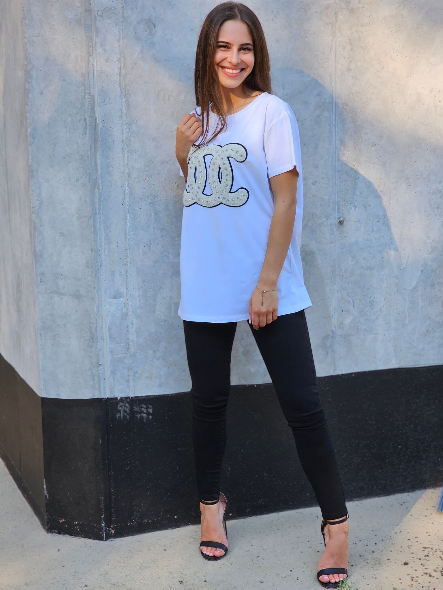 T-shirt z cyrkoniowym logo