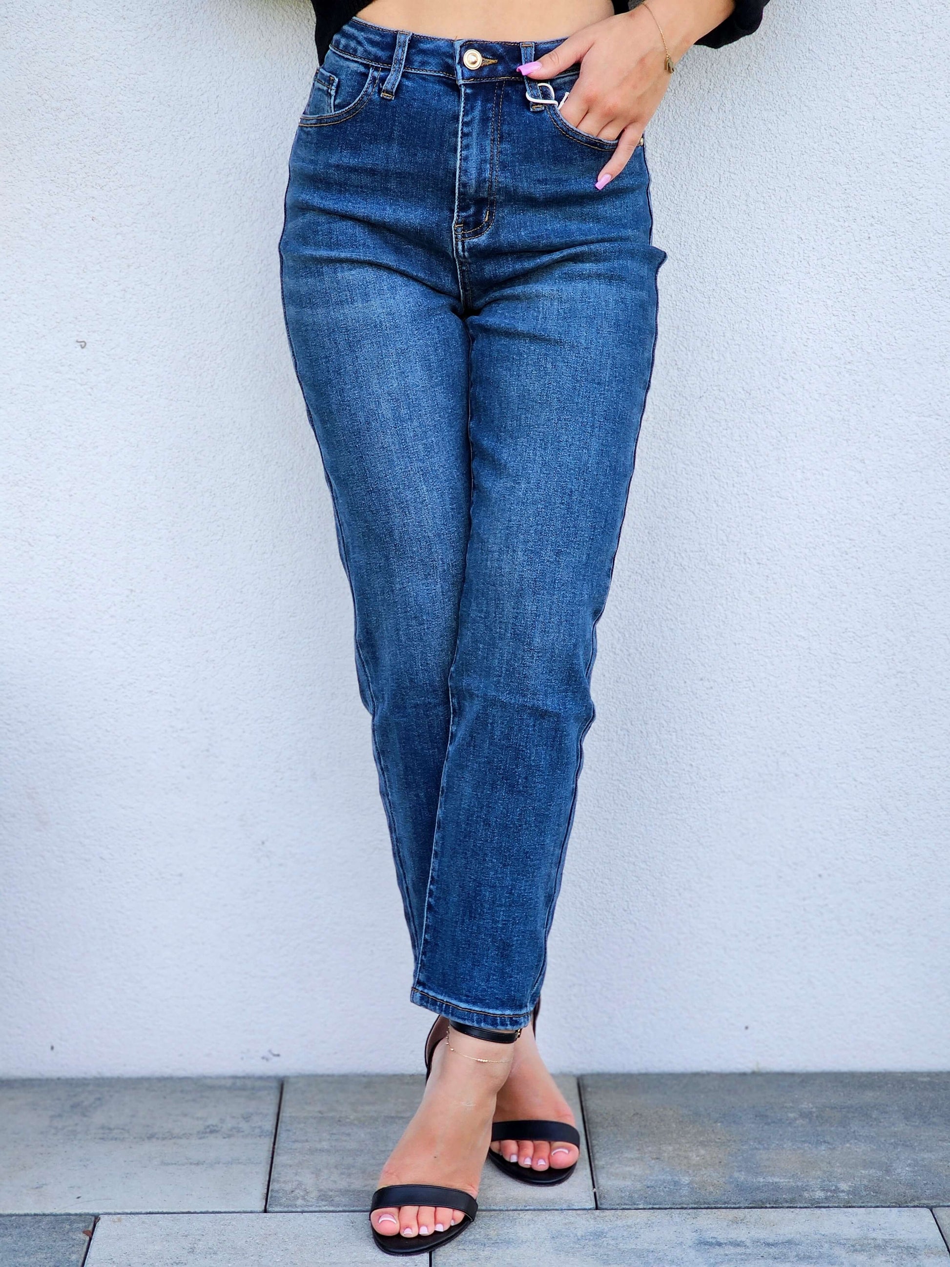 Jeansy Mom Fit – M-Sara