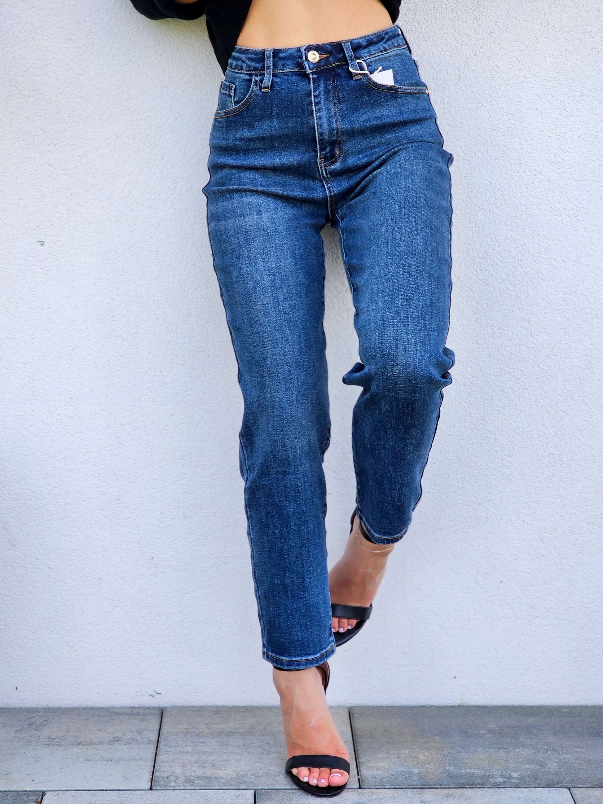 Jeansy Mom Fit – M-Sara