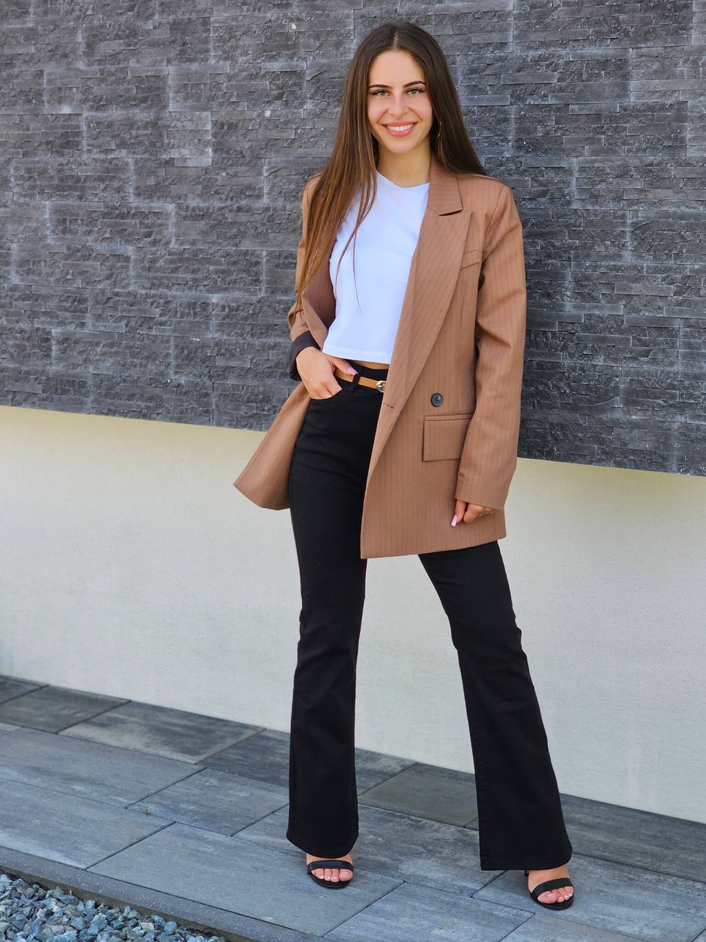 Marynarka w prążki – klasyczna elegancja w nowoczesnym wydaniu