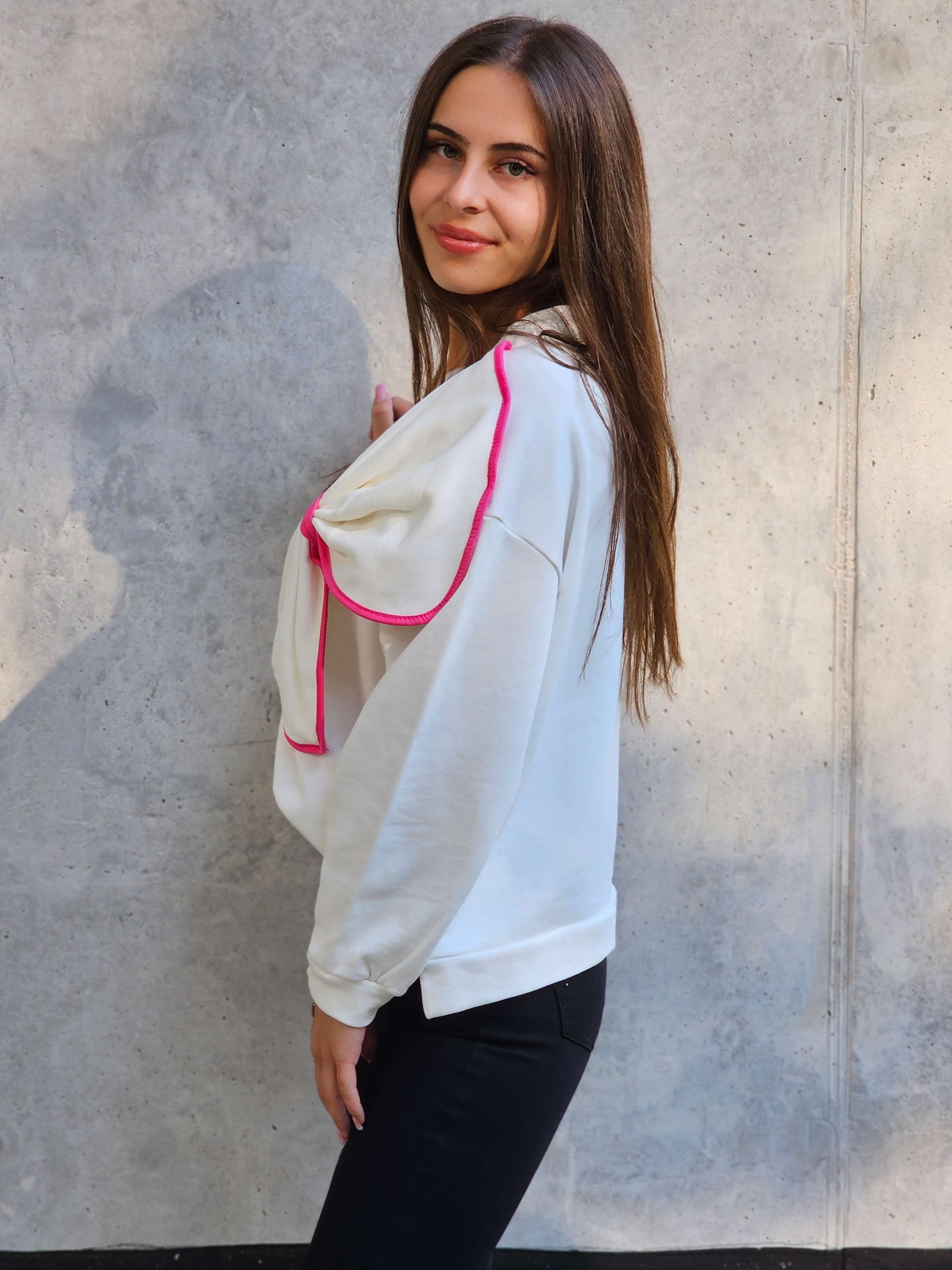Bluza z dużą kokardą