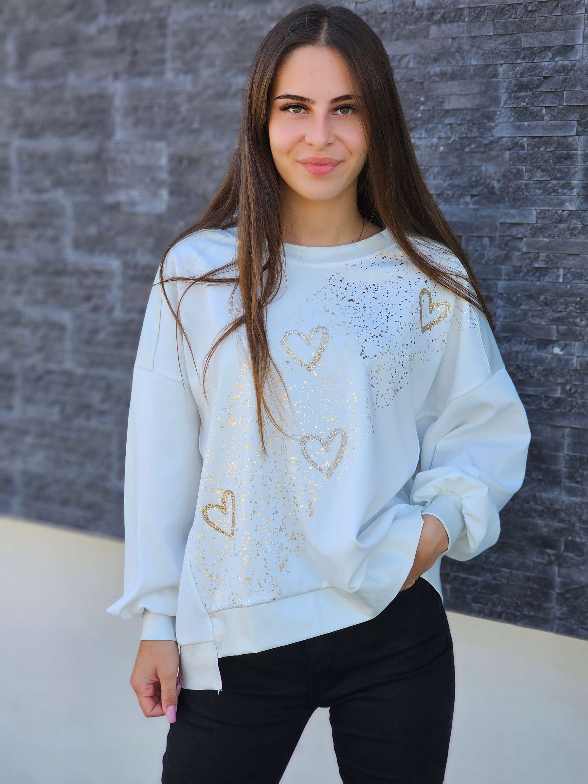 Bluza oversize z serduszkami
