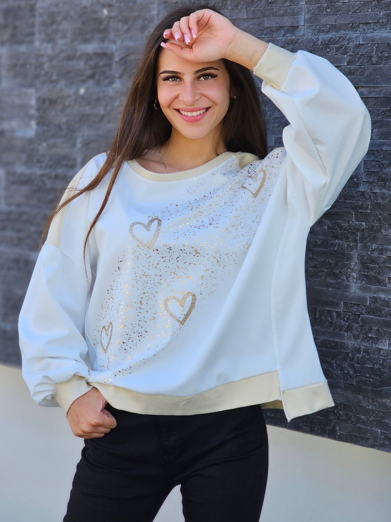 Bluza oversize z serduszkami